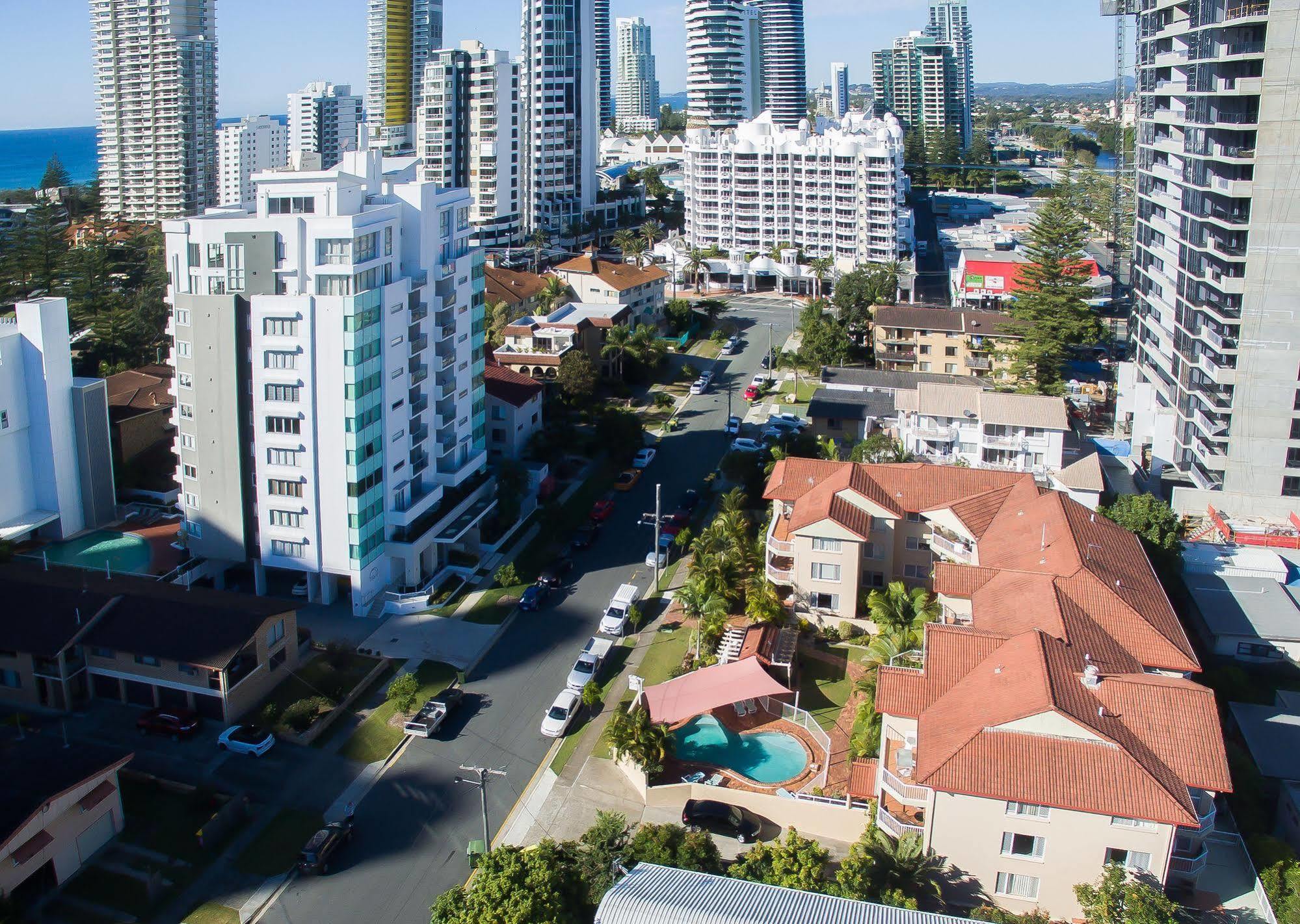 Jubilee Views Holiday Apartments Гоулд Коуст Екстериор снимка