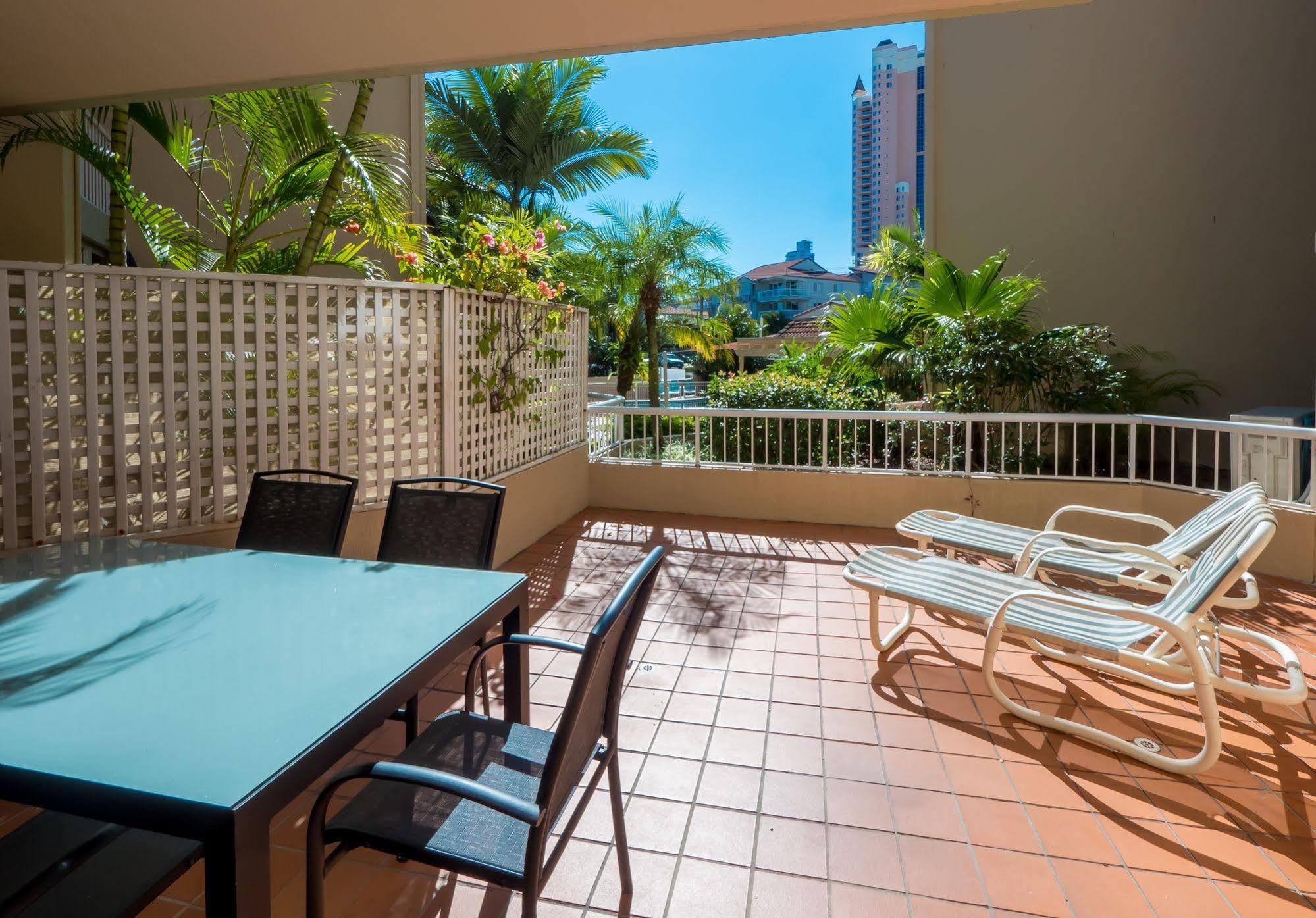 Jubilee Views Holiday Apartments Гоулд Коуст Екстериор снимка