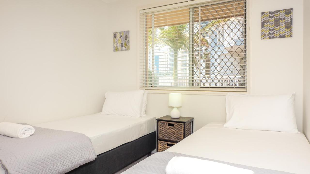 Jubilee Views Holiday Apartments Гоулд Коуст Екстериор снимка